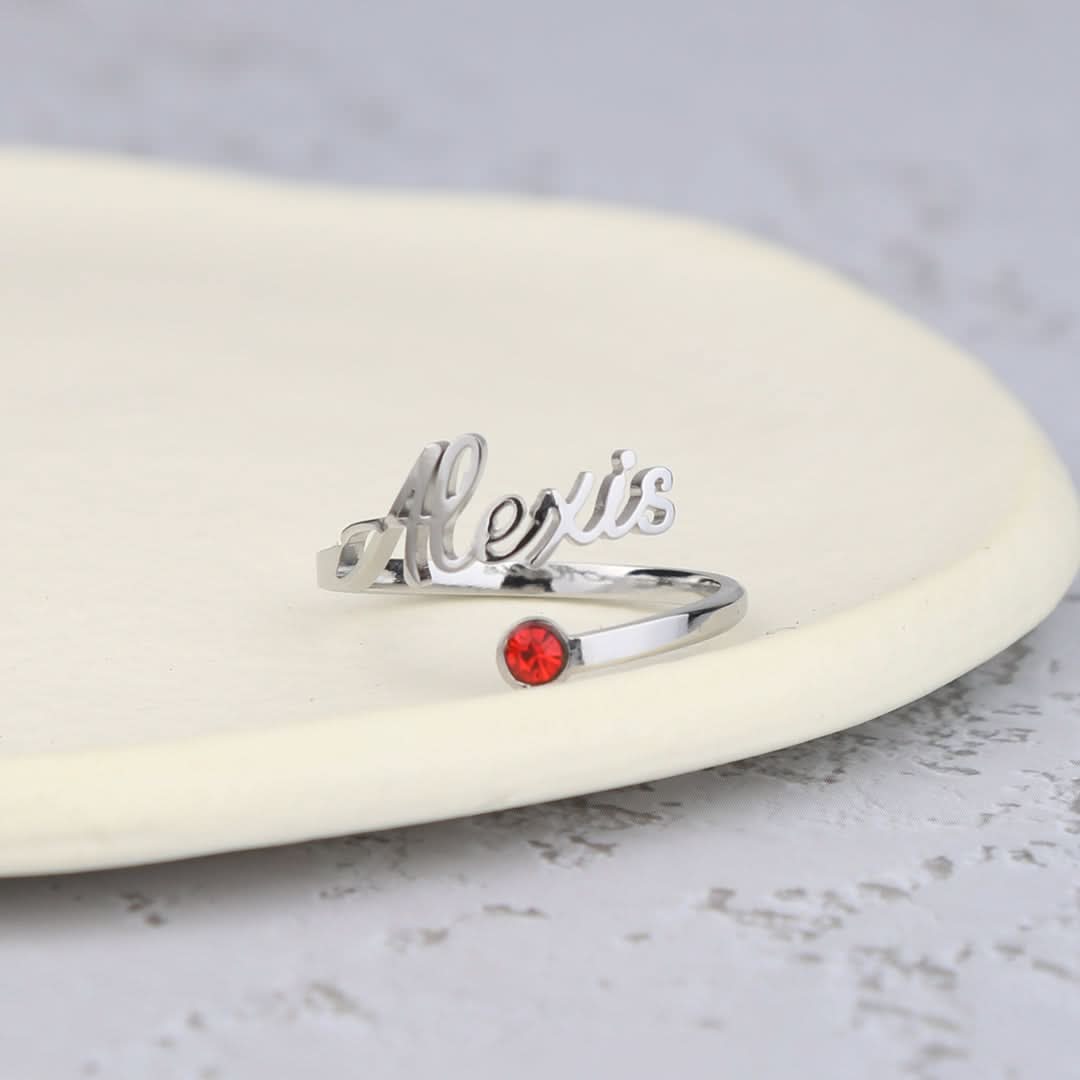 Bague avec pierre de naissance personnalisée