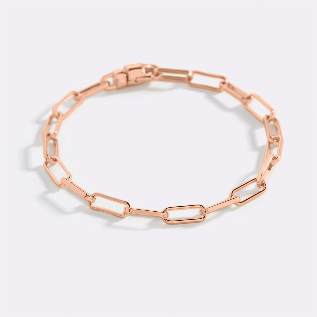 Bracciale a catena tipo paperclip a maglie aperte