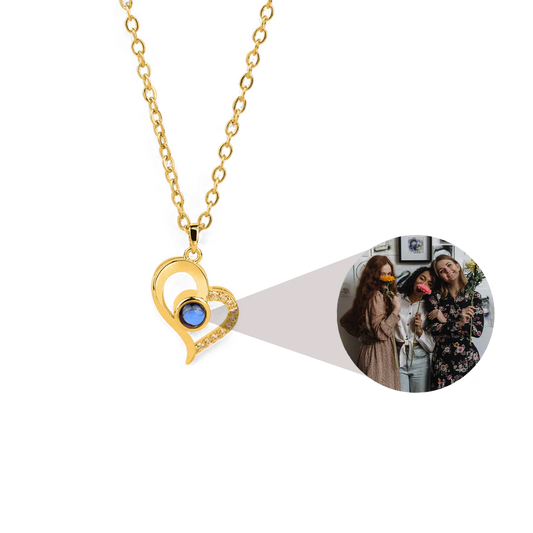 Collier photo demi-pavé en forme de cœur