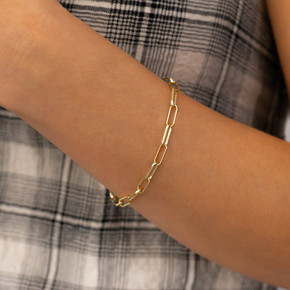 Bracciale a catena tipo paperclip a maglie aperte