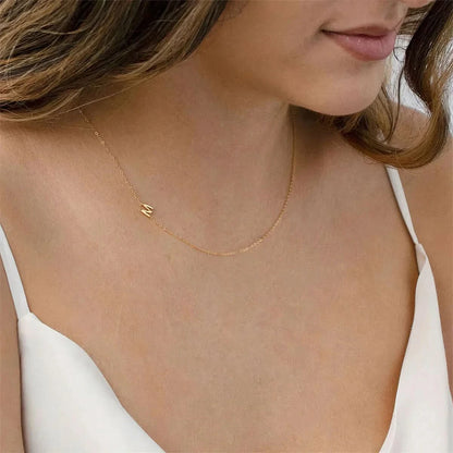 Collier personnalisé avec initiales latérales