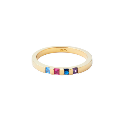 Bague avec pierre de naissance taille princesse
