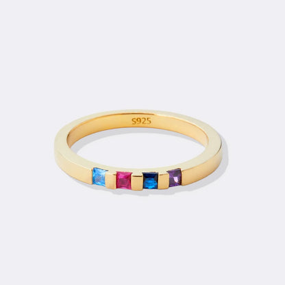 Bague avec pierre de naissance taille princesse