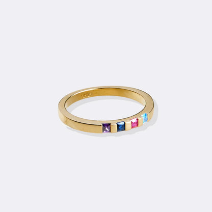Bague avec pierre de naissance taille princesse