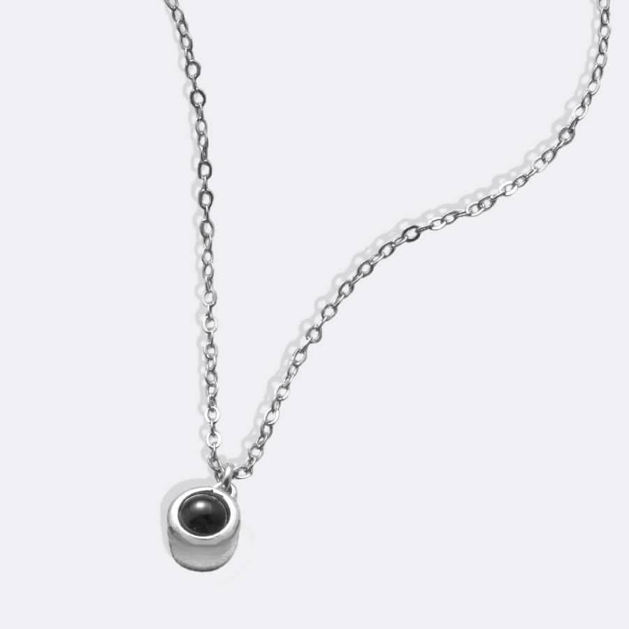 Le collier photo classique