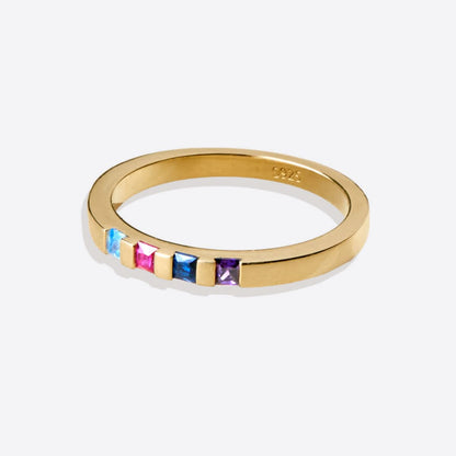 Bague avec pierre de naissance taille princesse