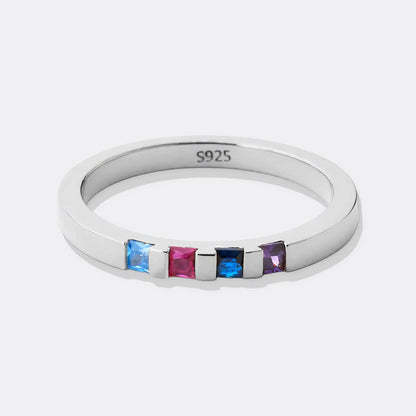 Bague avec pierre de naissance taille princesse