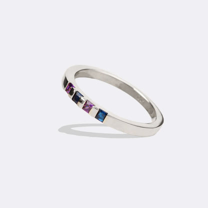 Bague avec pierre de naissance taille princesse