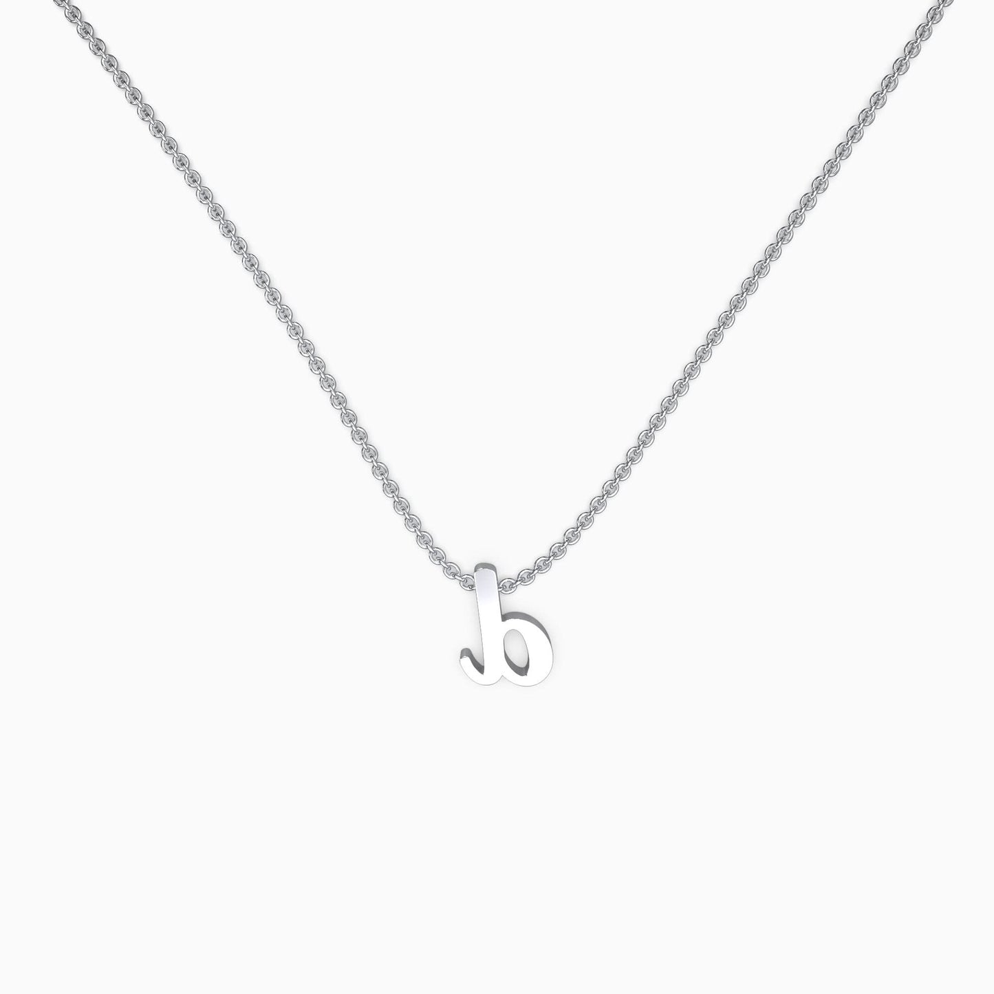 Collier avec initiale minuscule