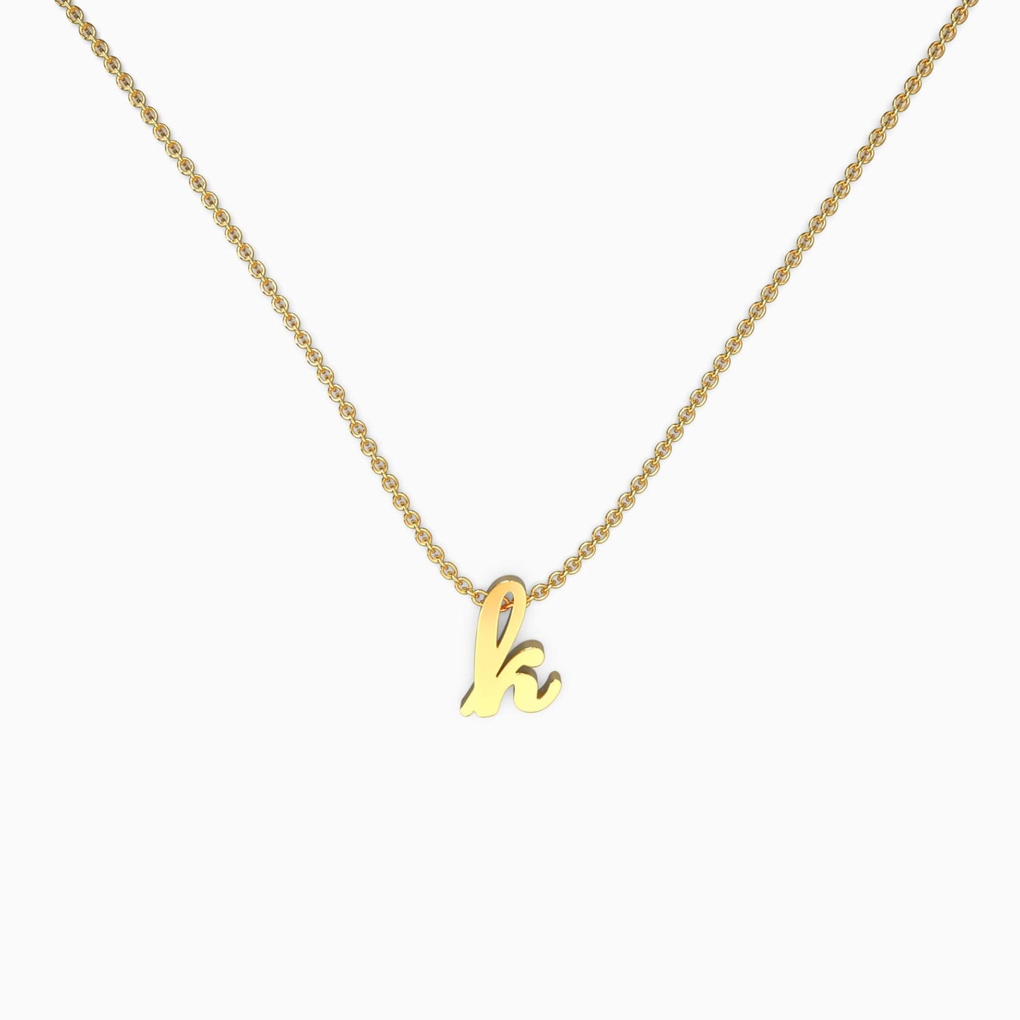 Collier avec initiale minuscule