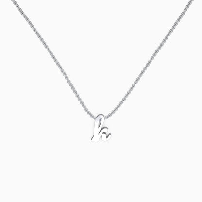 Collier avec initiale minuscule