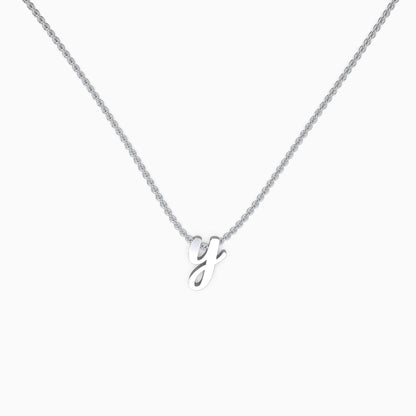 Collier avec initiale minuscule