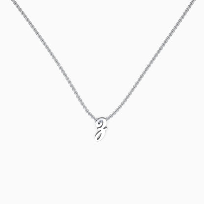 Collier avec initiale minuscule