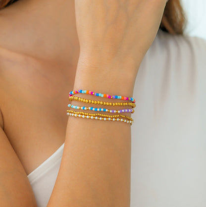 Set estivo di bracciali a perline da impilare