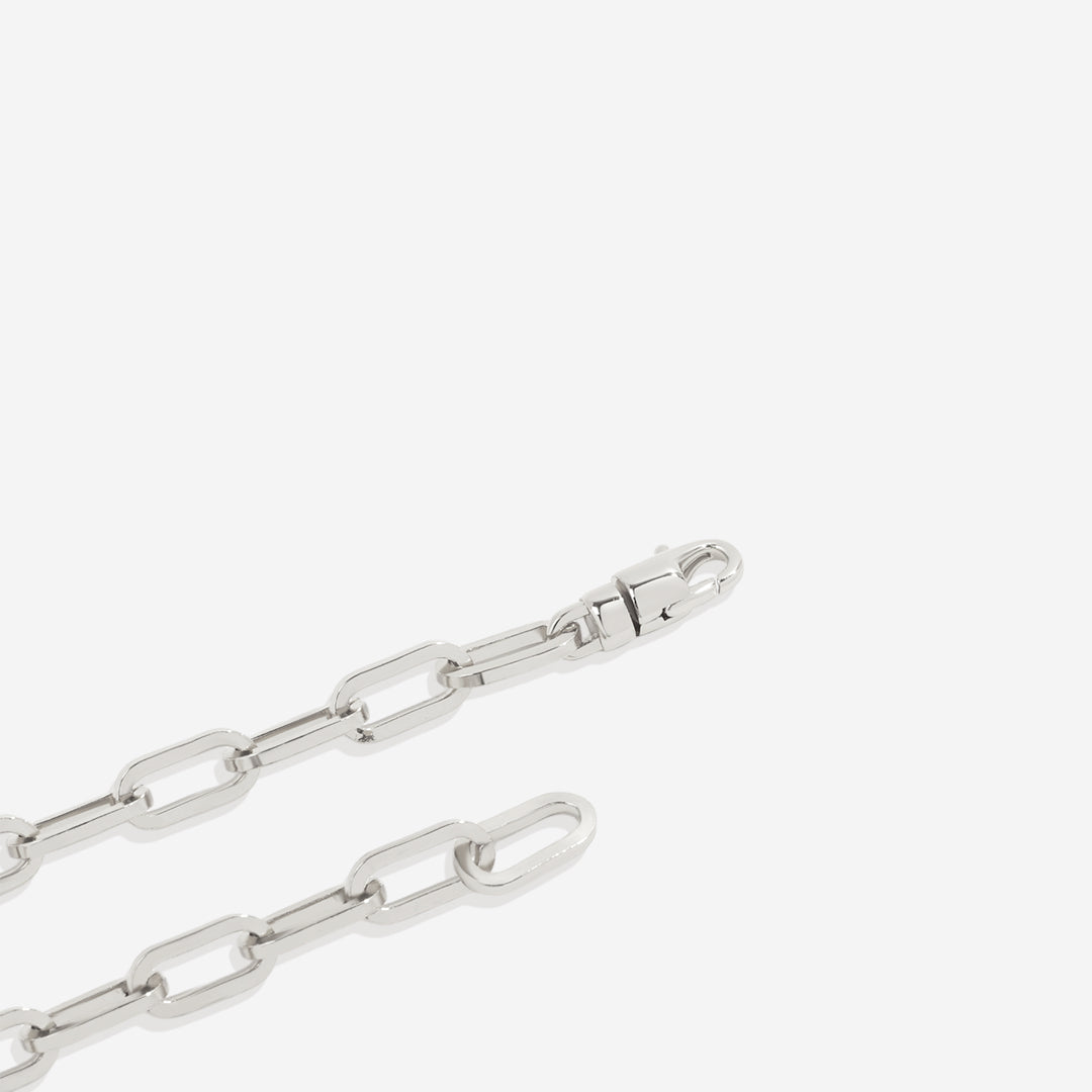 Bracciale a catena tipo paperclip a maglie aperte