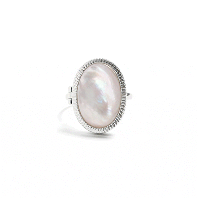 Bague médaillon personnalisée en nacre