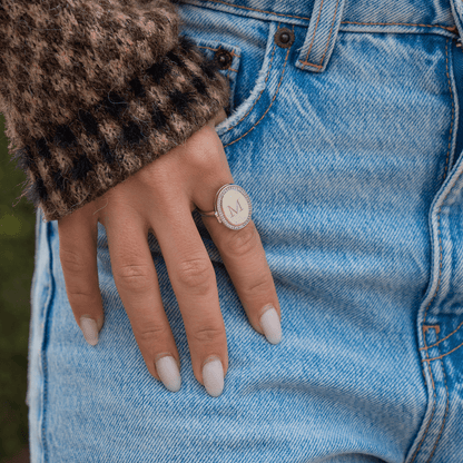 Bague Médaillon Ovale Personnalisée