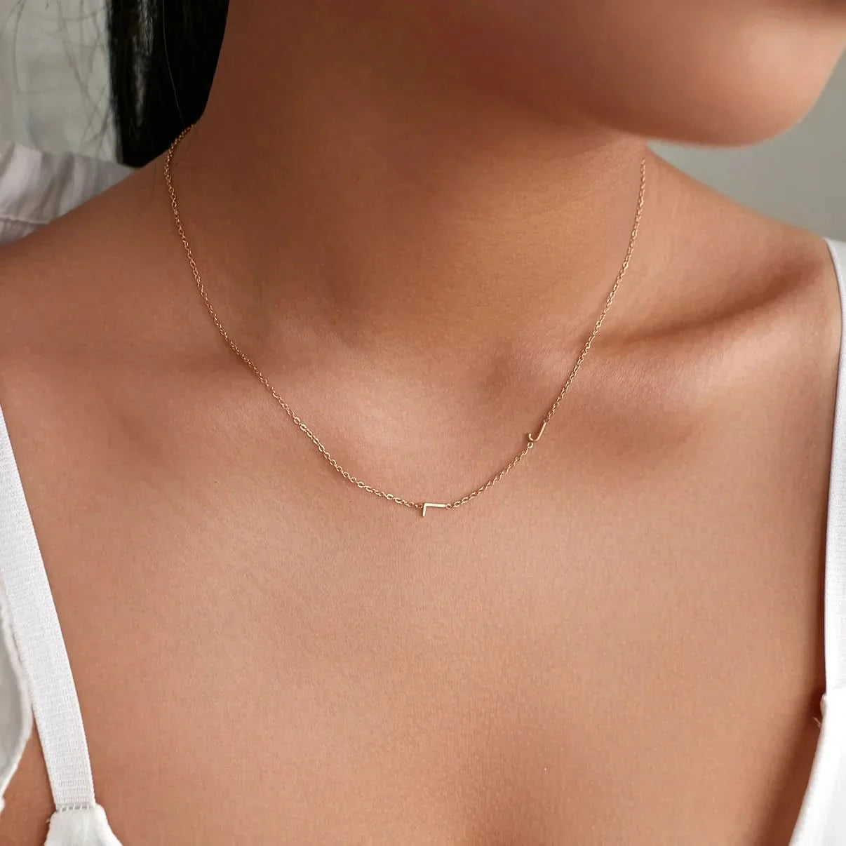 Collier personnalisé avec initiales latérales