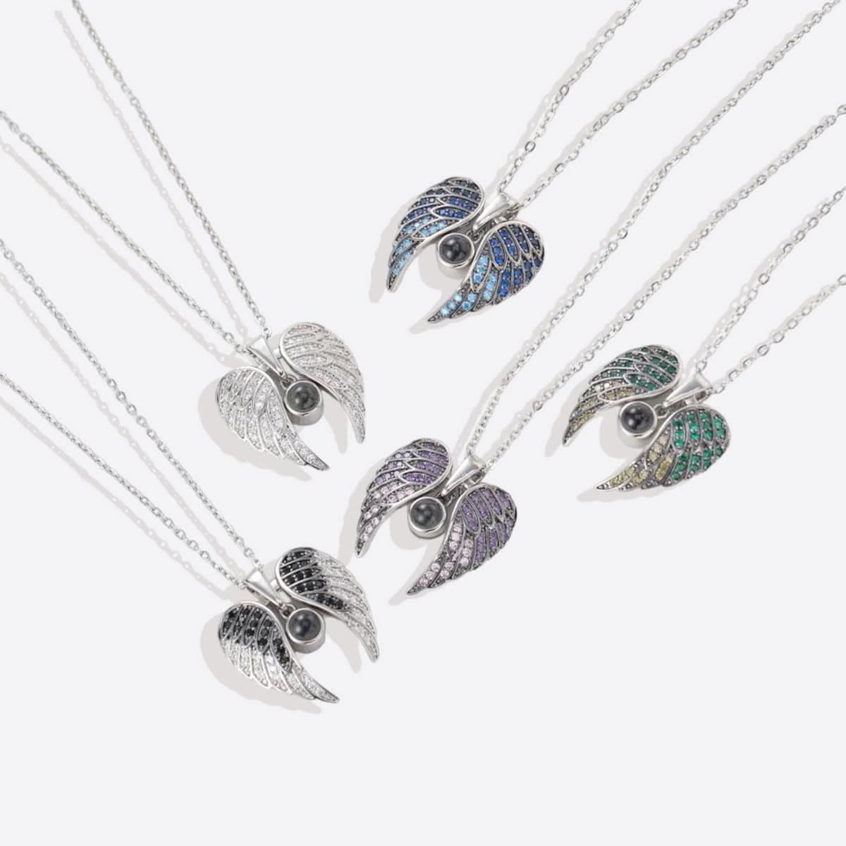 Collier photo commémoratif avec ailes d'ange étincelantes
